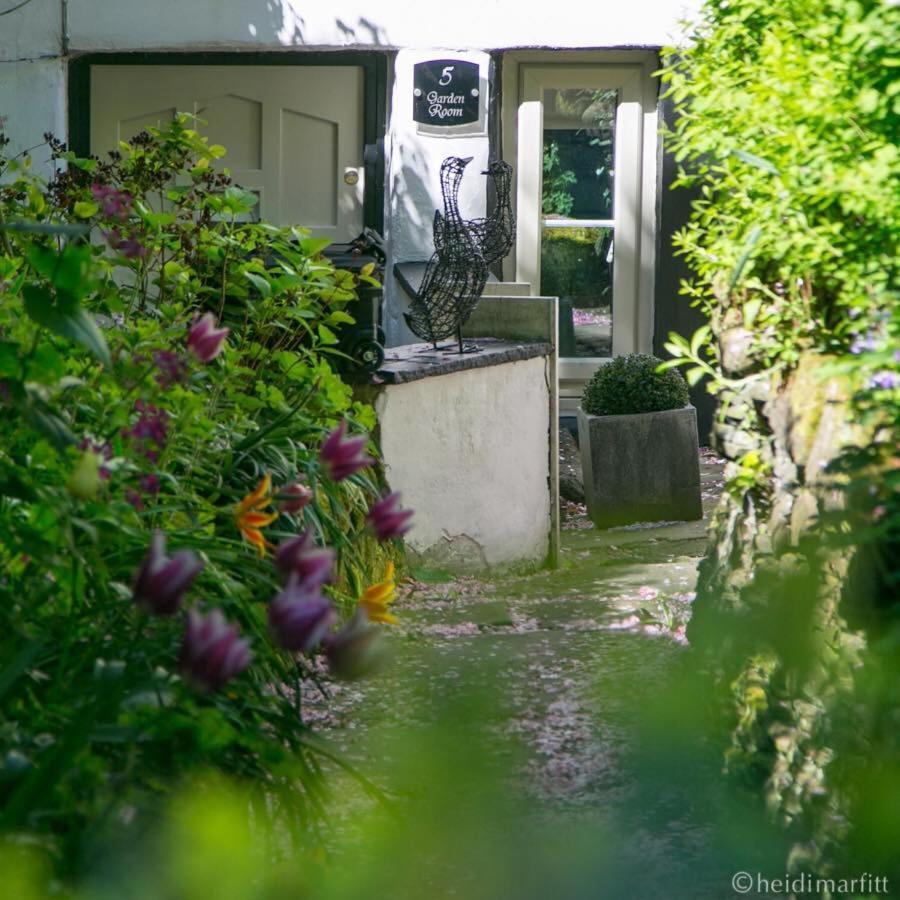 Willow Cottage B&B Yeadon Esterno foto